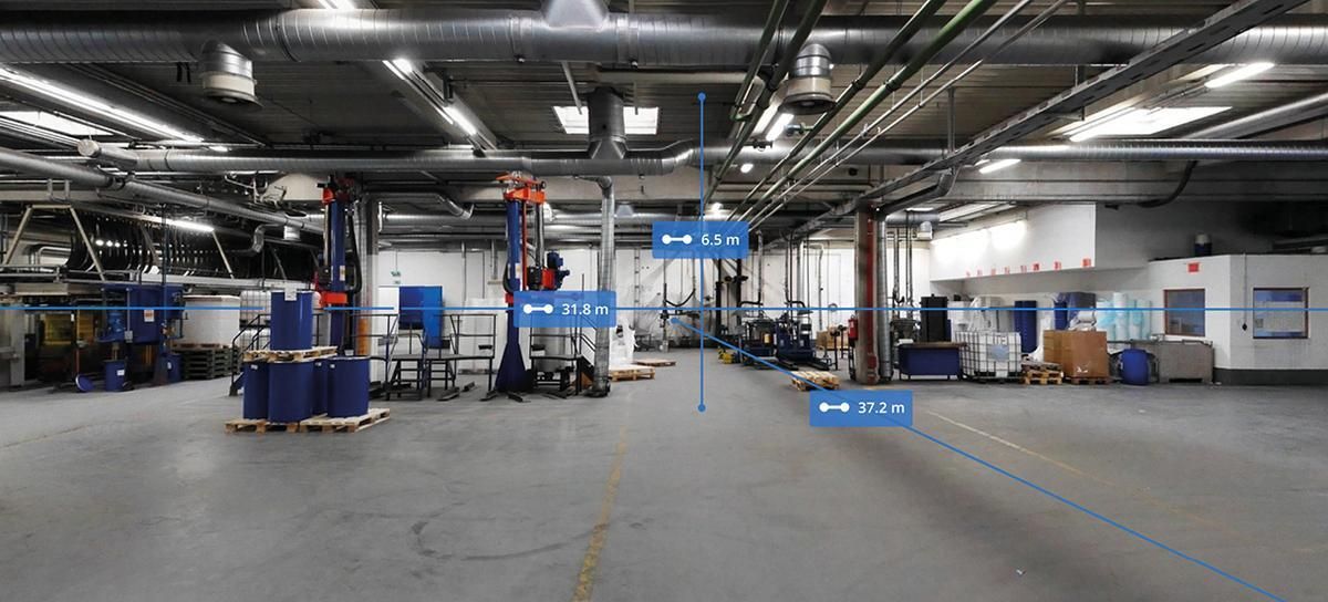 planta industrial con medidas en Navvis IVION