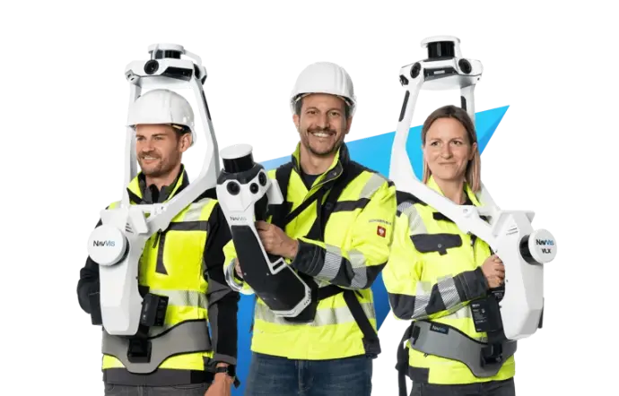 Técnicos operando sistema NavVis VLX3, vlx2 y MLX para escaneo láser móvil